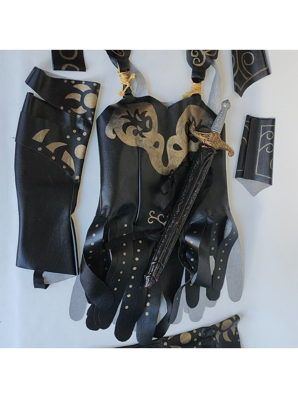 Xena Warrior Princess Costume 8 piece Costume Women's Small/Medium